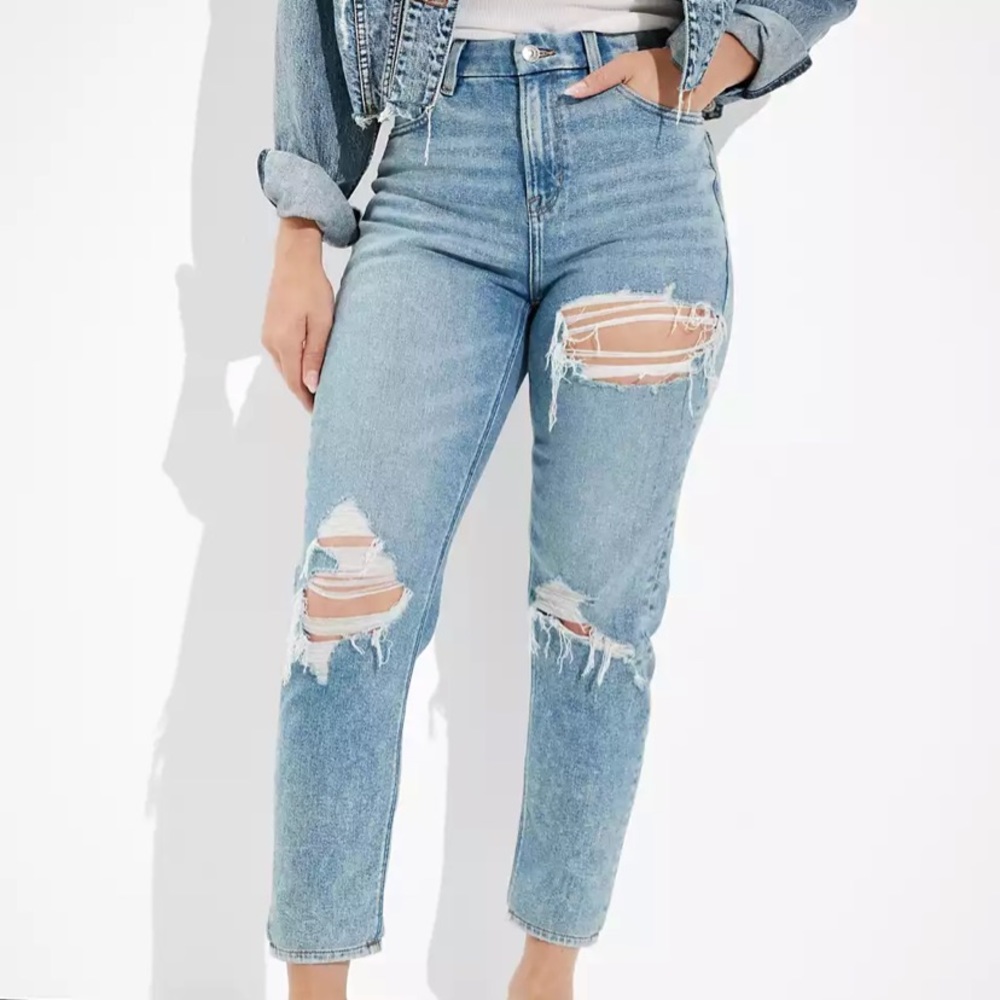 AE Stretch Ripped Curvy Mom Jean in Blue Breeze